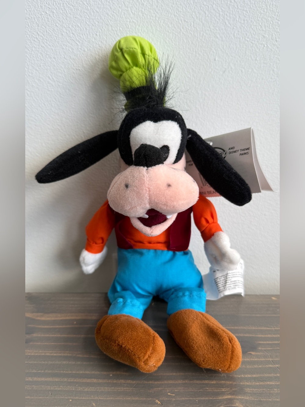 Disney Store bean bag Goofie